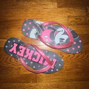 Lot of 4 pairs of women shoes/sandals